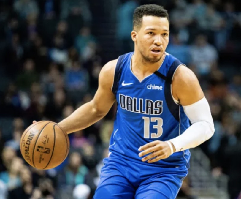 锋线缺乏突 锋线缺乏突